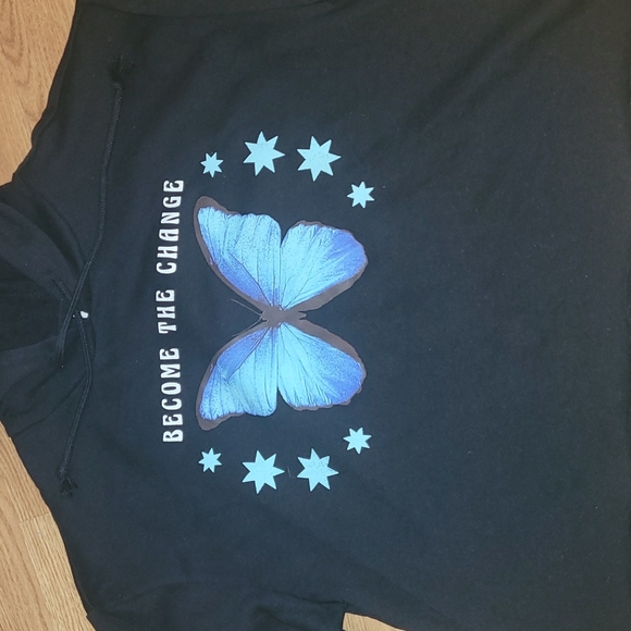 New MIGHT FINE "Become the Change" crop top lightweight sweatsuit sizes MD and L - Picture 3 of 6